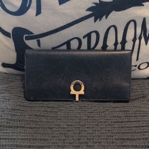 Authentic Salvatore Ferragamo Black Leather Continental Long Wallet